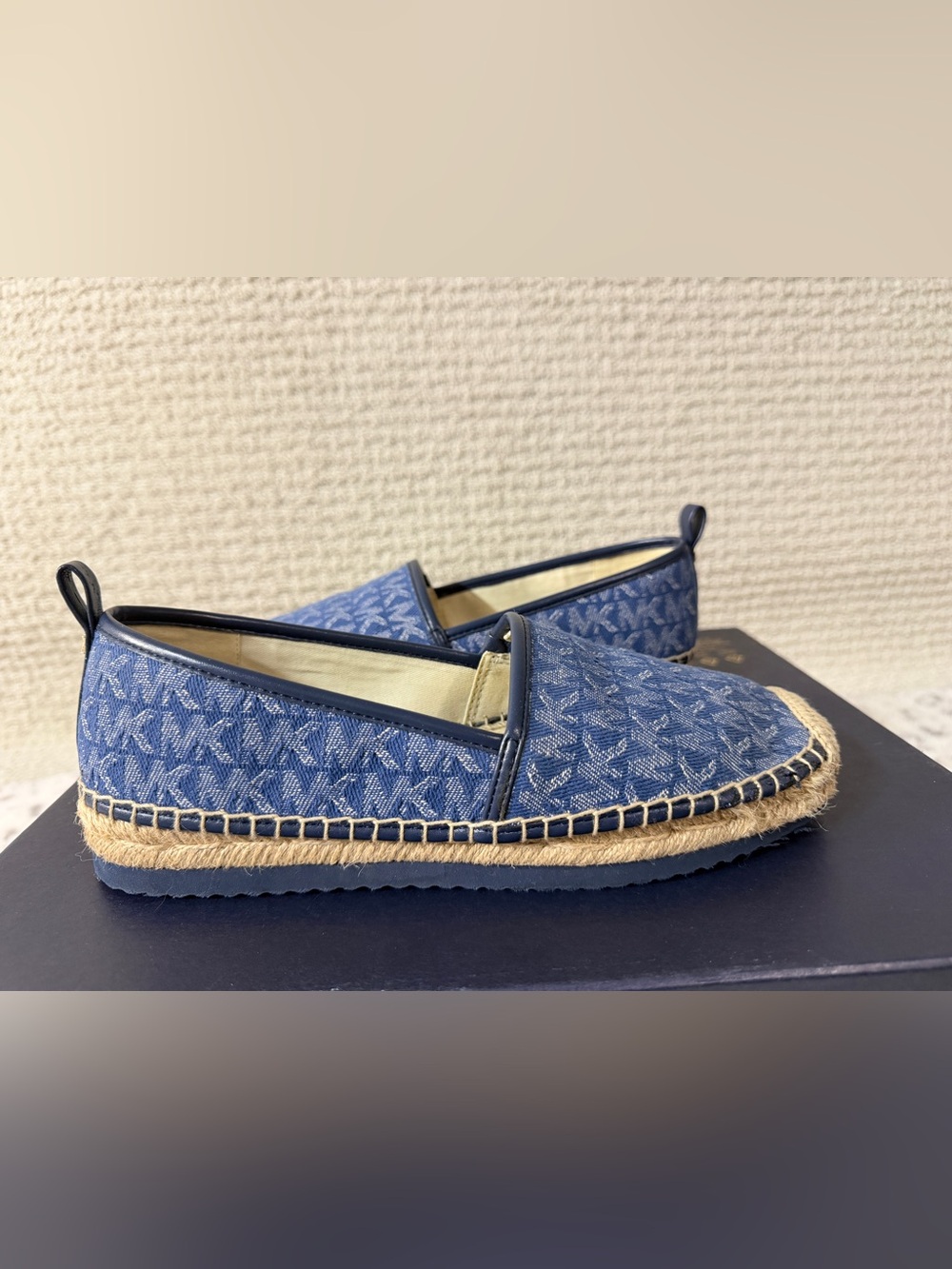 Michael Kors Blue Logo Lenny Espadrille Flats Size 7